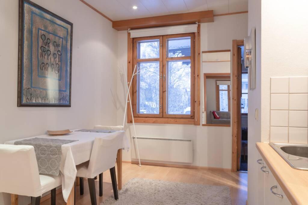 Cozy 1 Bedroom Apt And Free Parking By The Railway Station Оулу Екстериор снимка